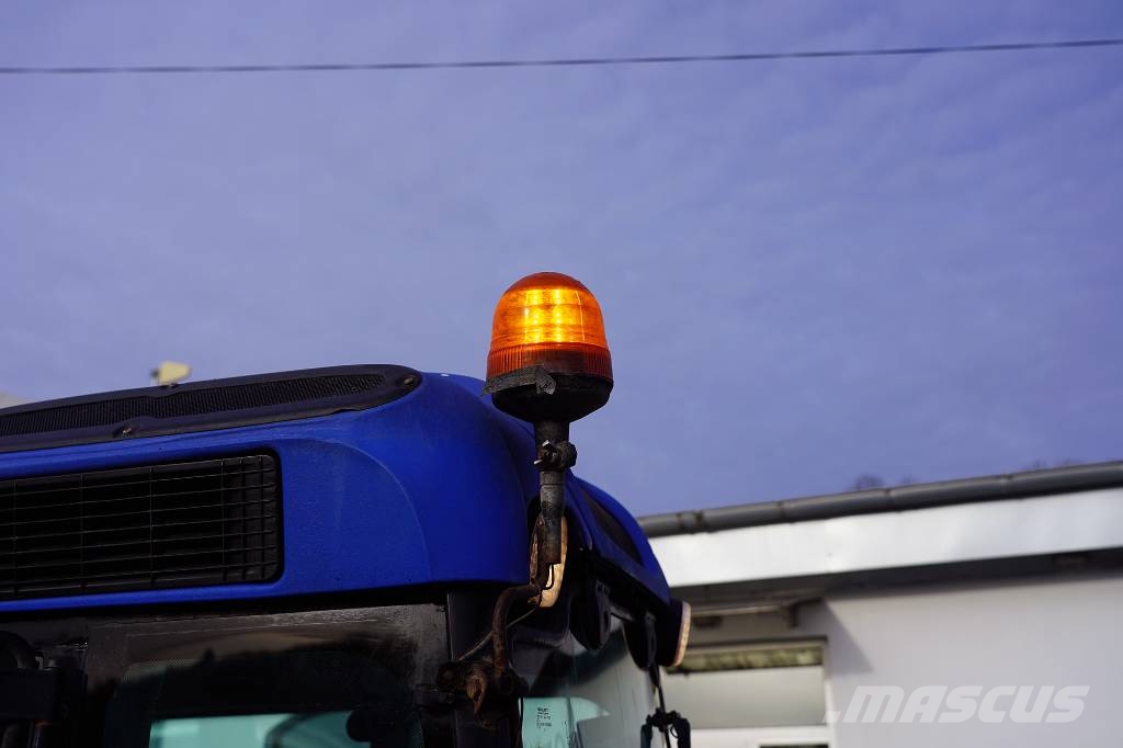 PAKETDEAL - New Holland TN70NA / SHZ172 Трактора