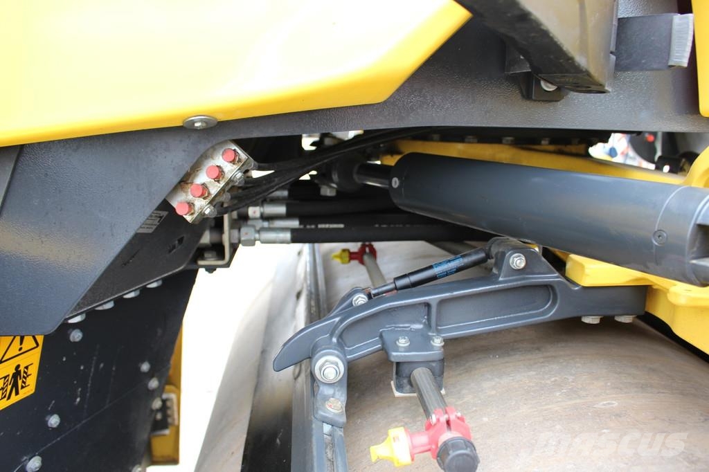 Bomag BW 154 AP-5 AM Çift tamburlu silindirler