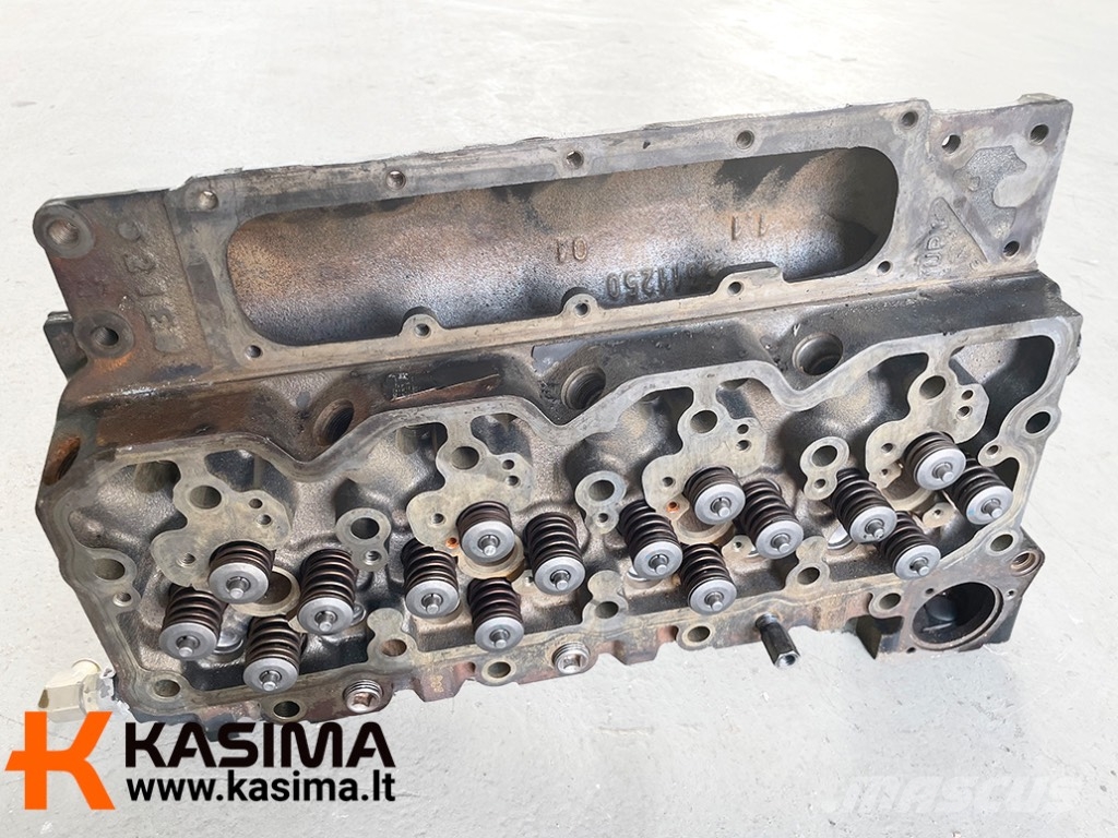 Cummins QSB4.5 engine cylinder head Dzinēji