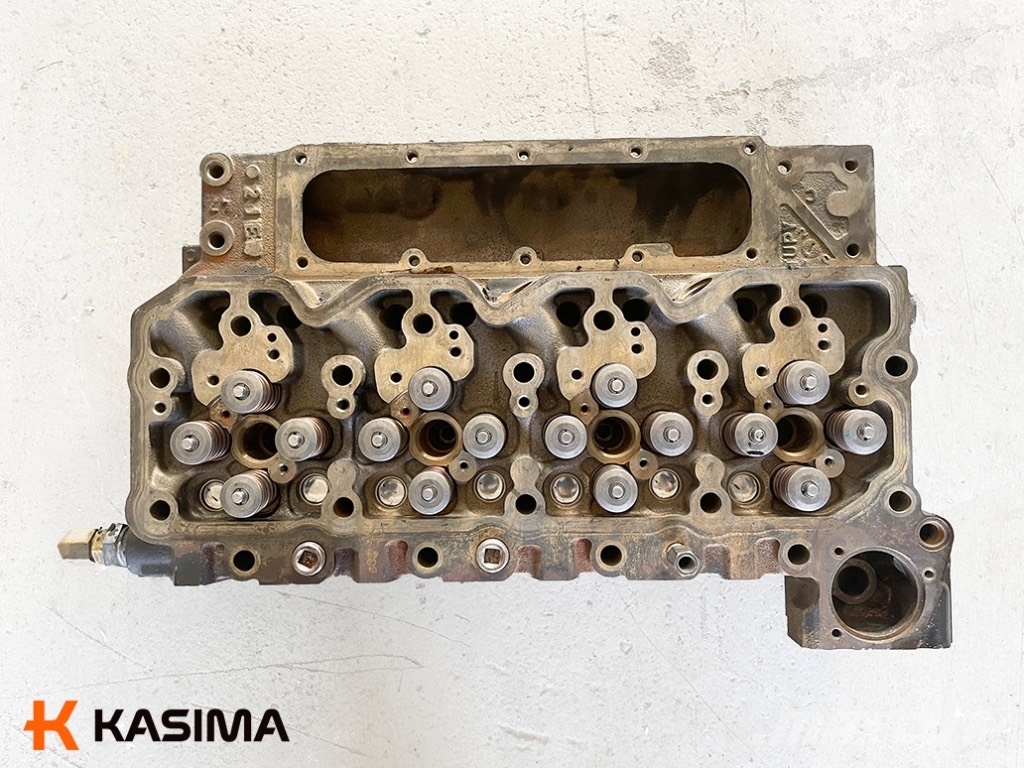 Cummins QSB4.5 engine cylinder head Dzinēji