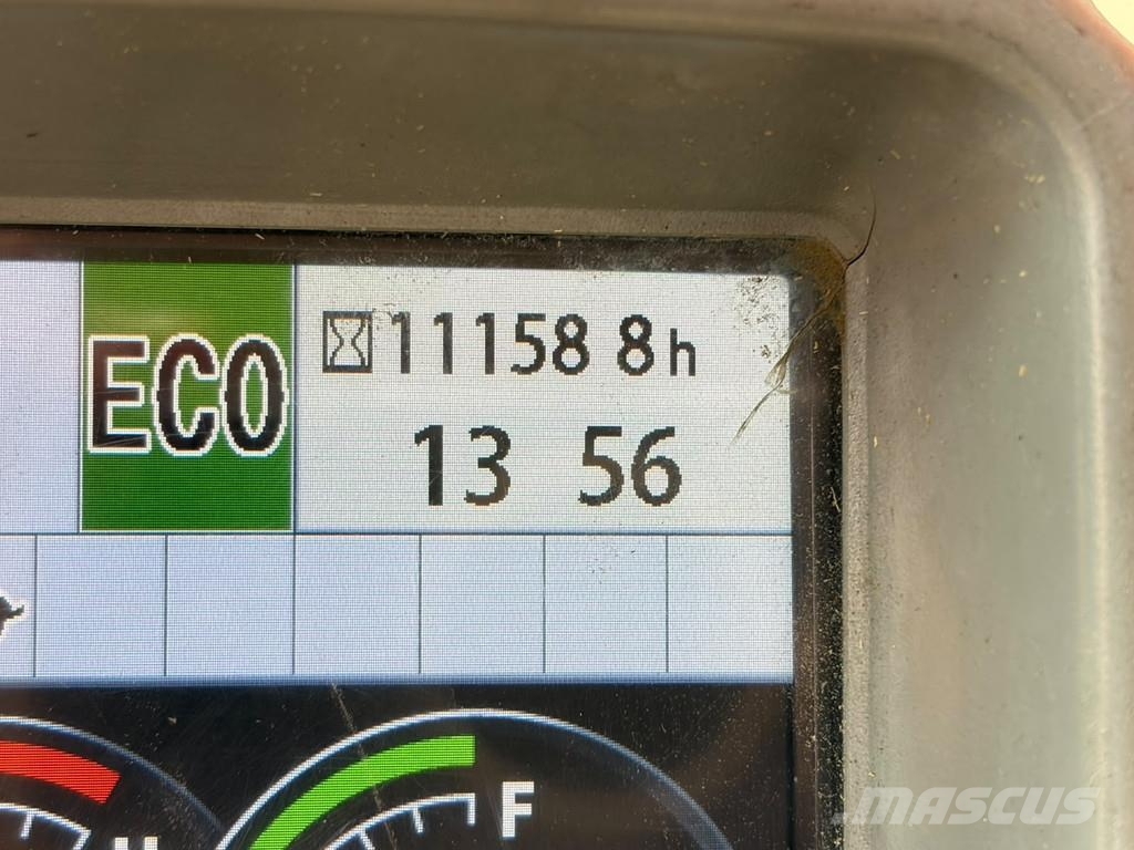 Hitachi ZX210LC-5B Lánctalpas kotrók