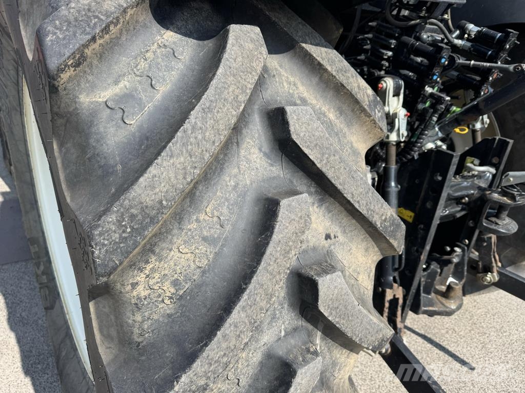 New Holland T7.165S Traktoriai