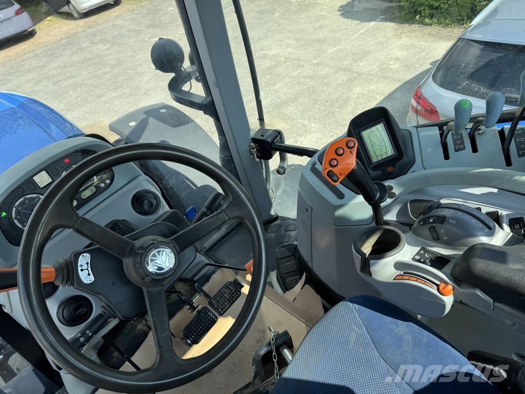 New Holland T7.165S Traktoriai