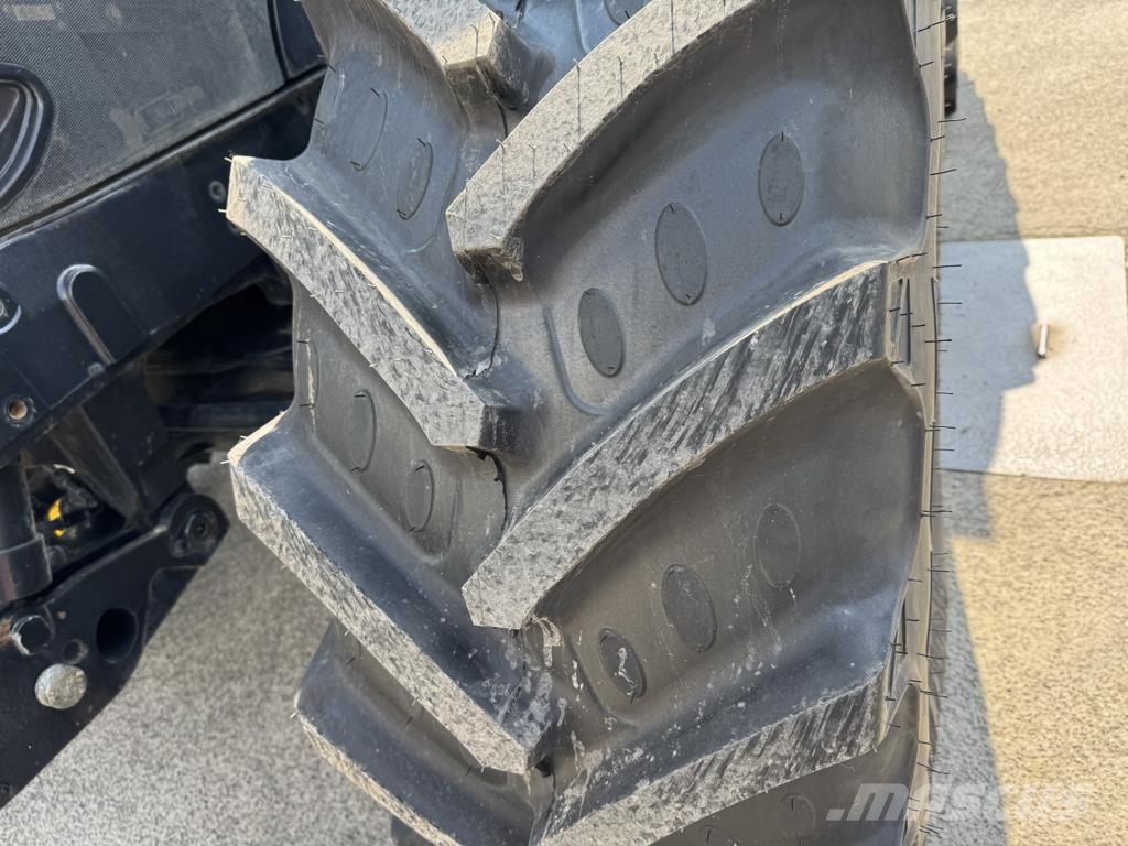 New Holland T7.165S Трактори