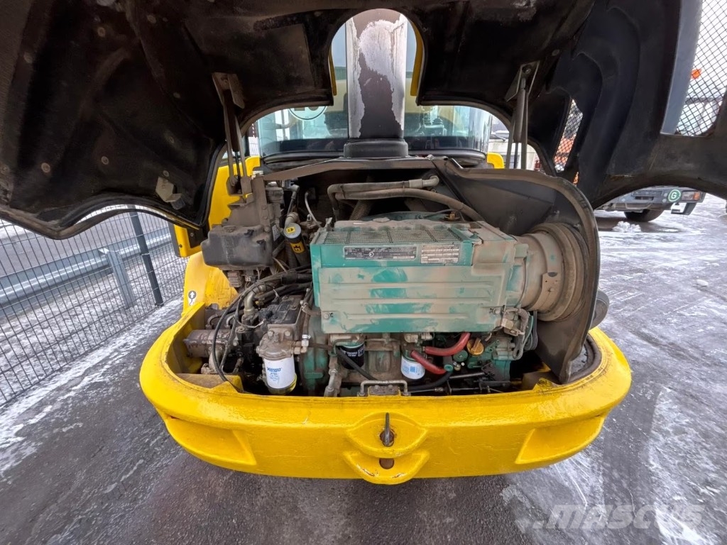 Volvo L 30 B 反鏟裝載機