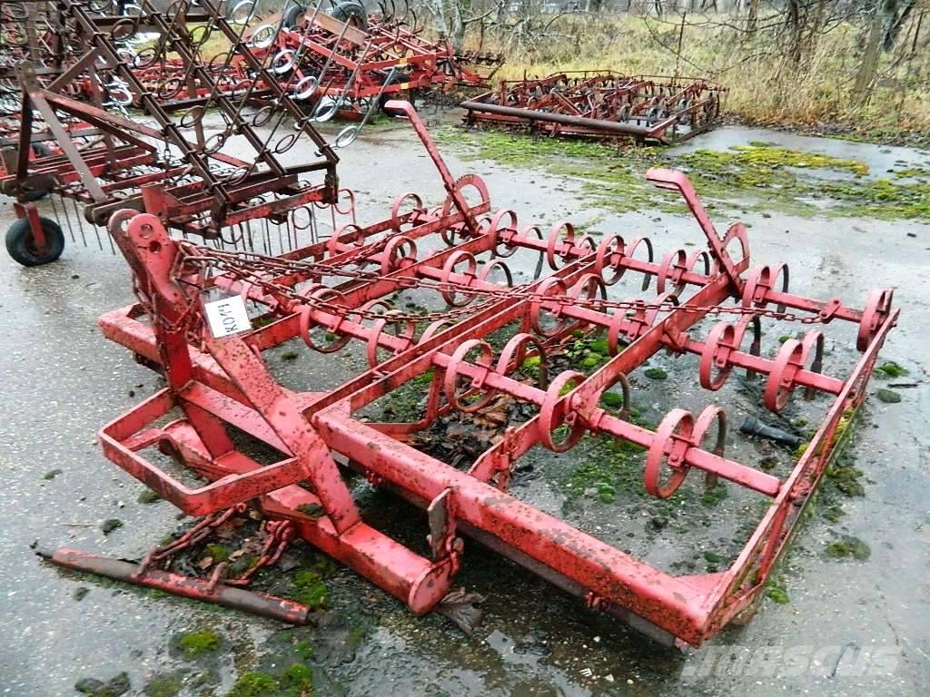 Lilla Harrie 220 Grubber