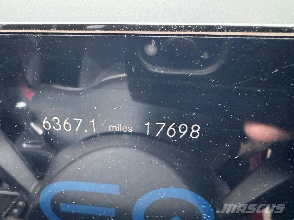 Mercedes-Benz EQB 350 AMG LINE PREMIUM + 4M Легковые автомобили