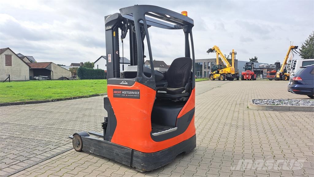 Linde R14B Lielaugstuma pārvadātājs