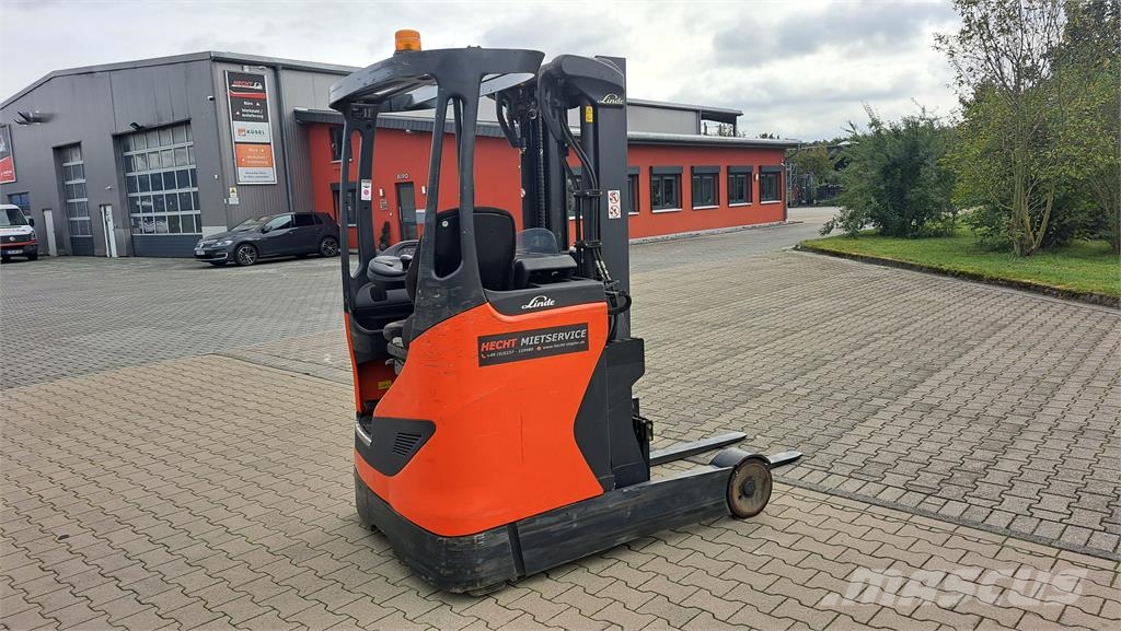 Linde R14B Viljuškari sa pomičnim stupom