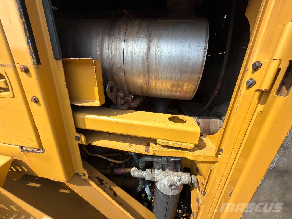 CAT 988K Wielladers