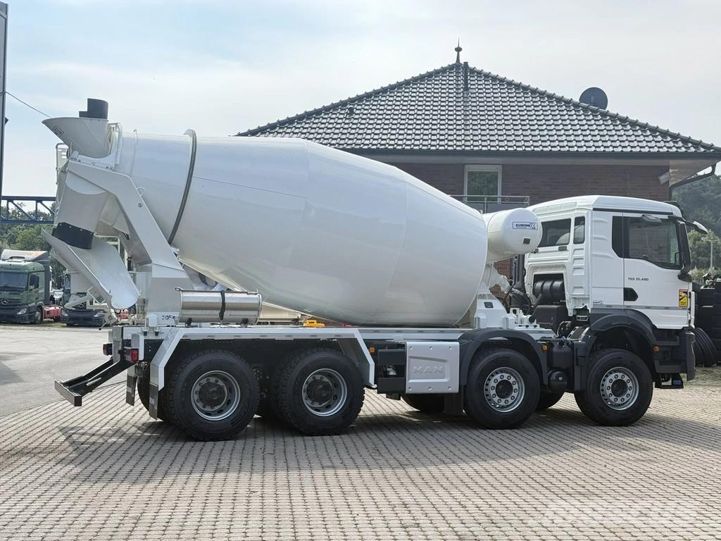 MAN TGS 35.480 MAN TGS 35.480 8x4 EuromixMTP EM 9 L Re Betonmixers en pompen