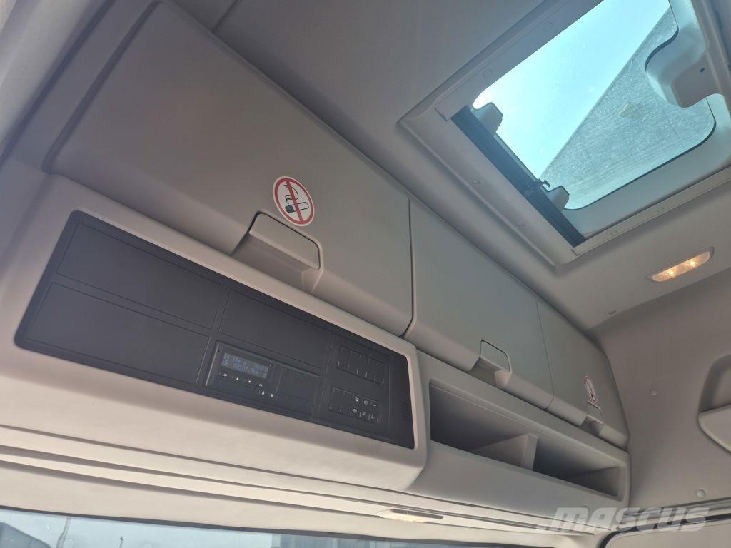 Ford Trucks F-MAX Trekkers