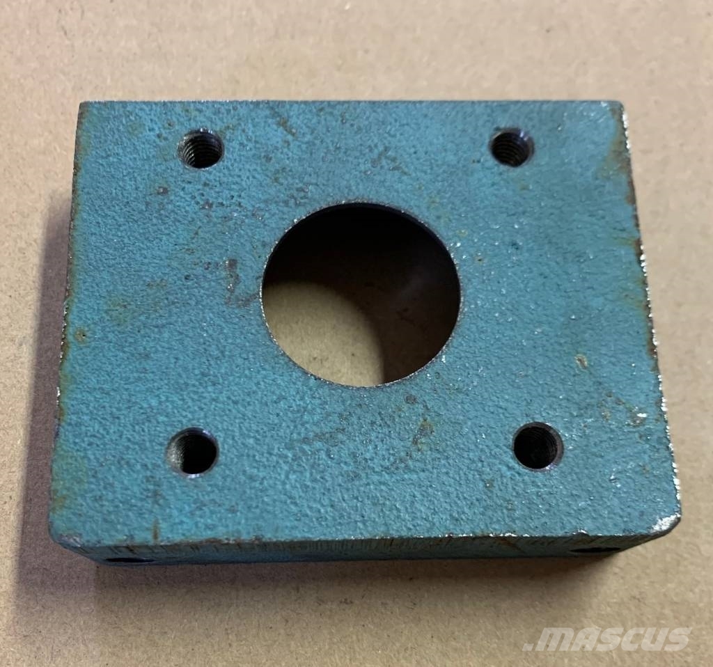 Deutz-Fahr Skärbord Bearing 06508120, 0650 8120, 0650-8120 履带、链条和底盘
