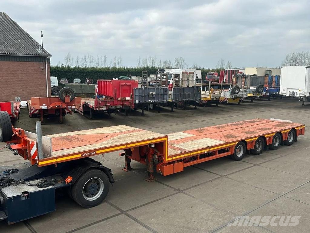 Nooteboom MCO-58-04V 4 AXLE FORCED STEERING - DOUBLE EXTENDA Tieflader-Auflieger
