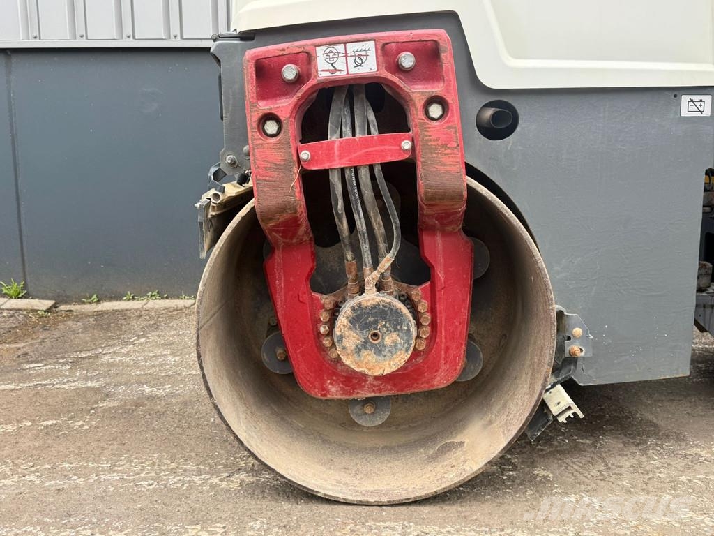 Dynapac CC1200 Rodillos de doble tambor
