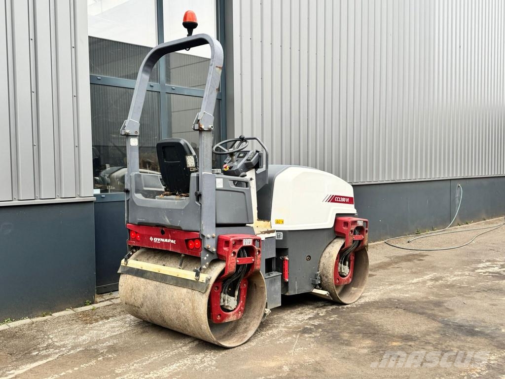 Dynapac CC1200 Rodillos de doble tambor
