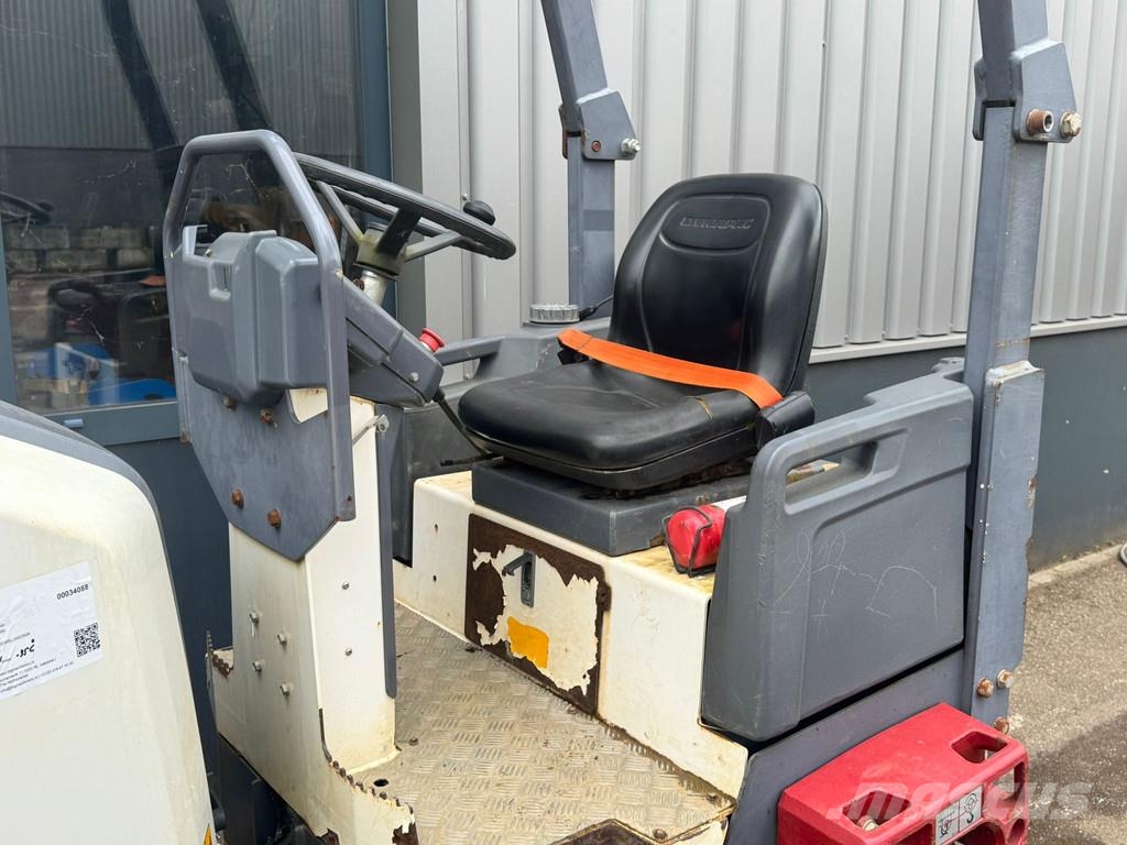 Dynapac CC1200 Rodillos de doble tambor