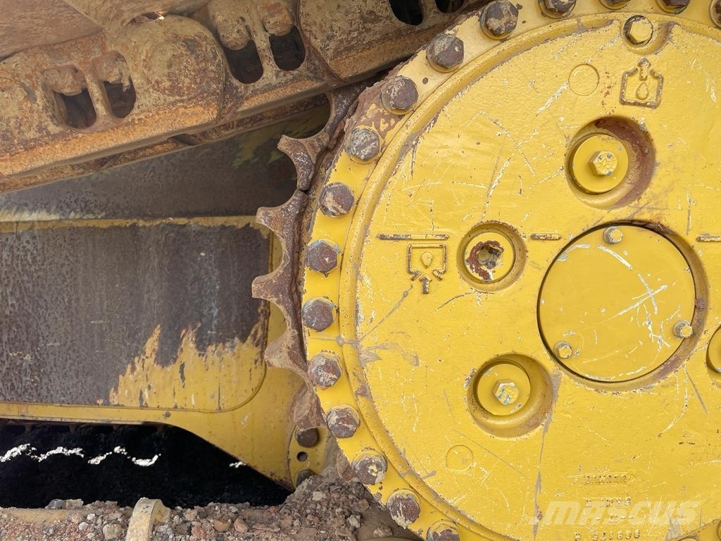 CAT D 6 T LGP D6T Crawler dozers