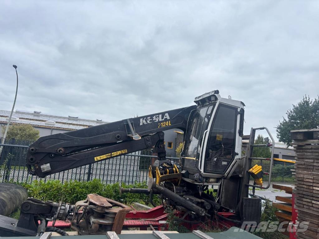 Kesla 2124L Boomstamladers