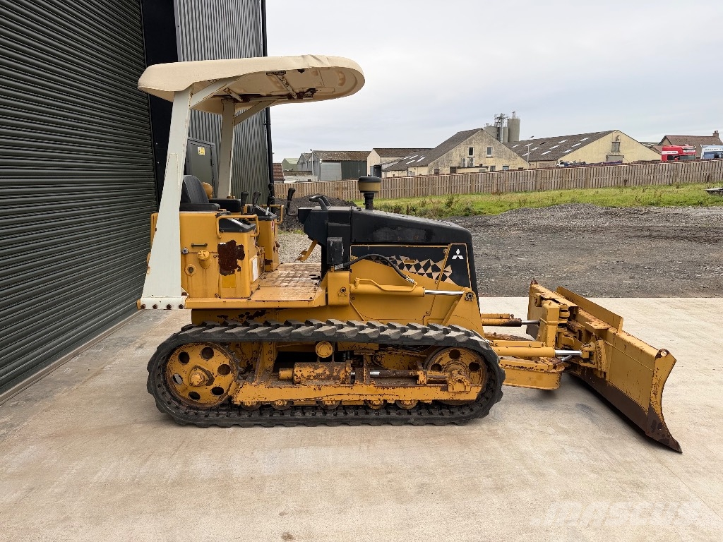 Mitsubishi BD2 J Rupsdozers