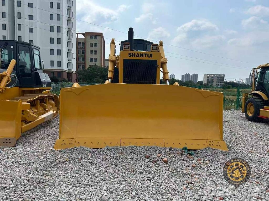 Shantui SD 32 Bulldozer