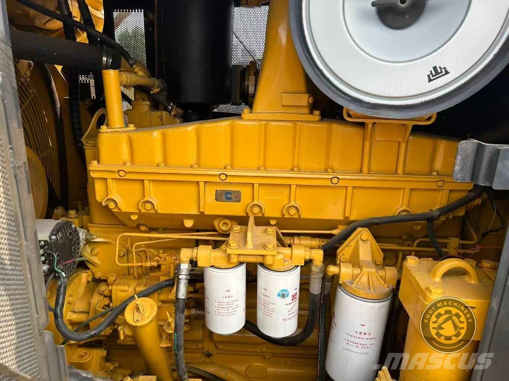 Shantui SD 32 Bulldozer