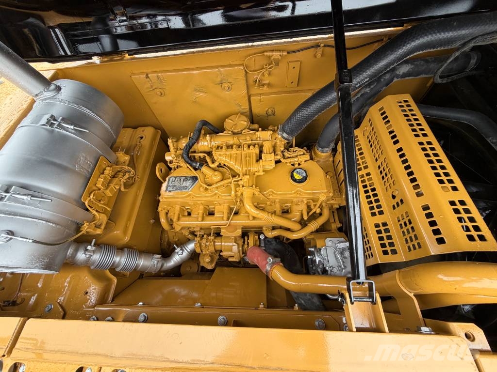 CAT 320 E Escavadeiras de esteiras