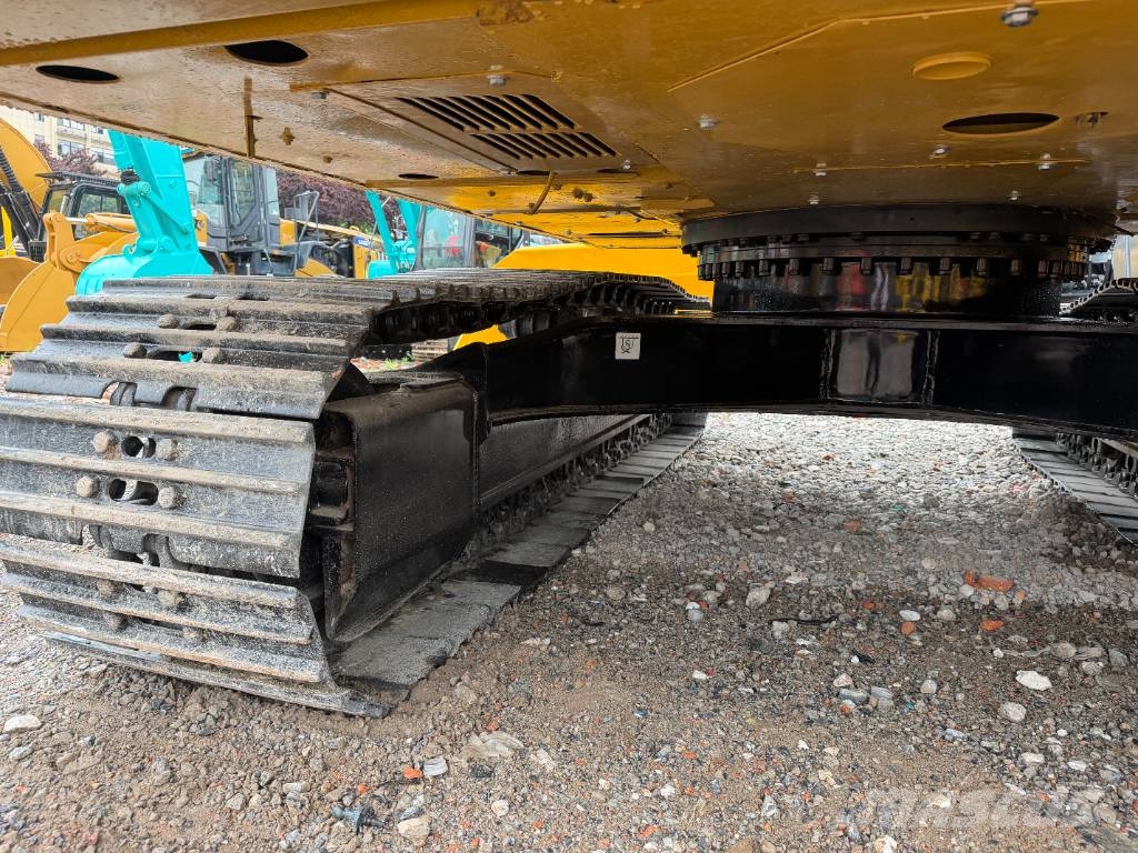 CAT 320 E Escavadeiras de esteiras