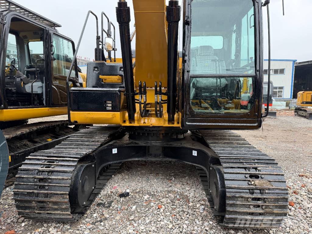 CAT 320 E Escavadeiras de esteiras