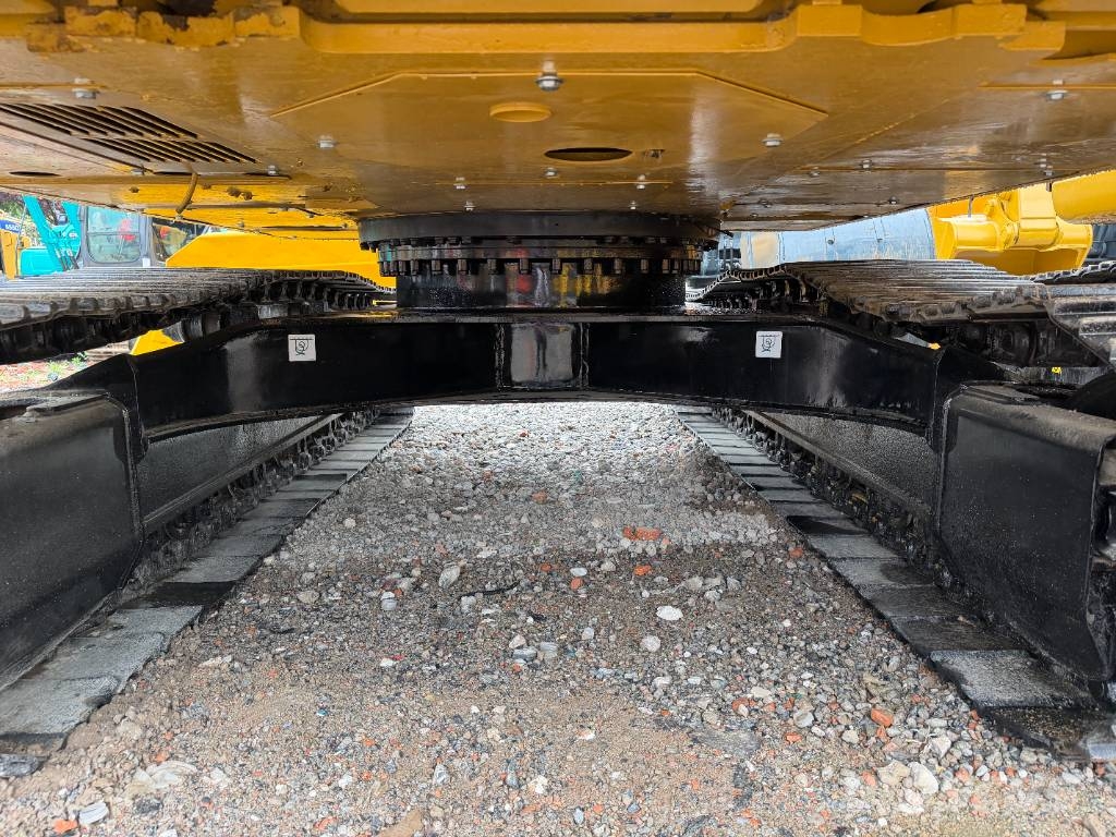 CAT 320 E Escavadeiras de esteiras