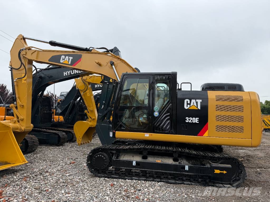 CAT 320 E Escavadeiras de esteiras