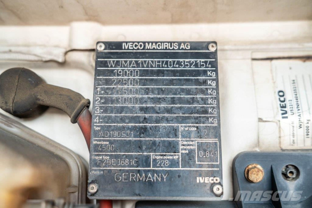 Iveco STRALIS 310- E5 + HMF 1110 K2 Kiper tovornjaki