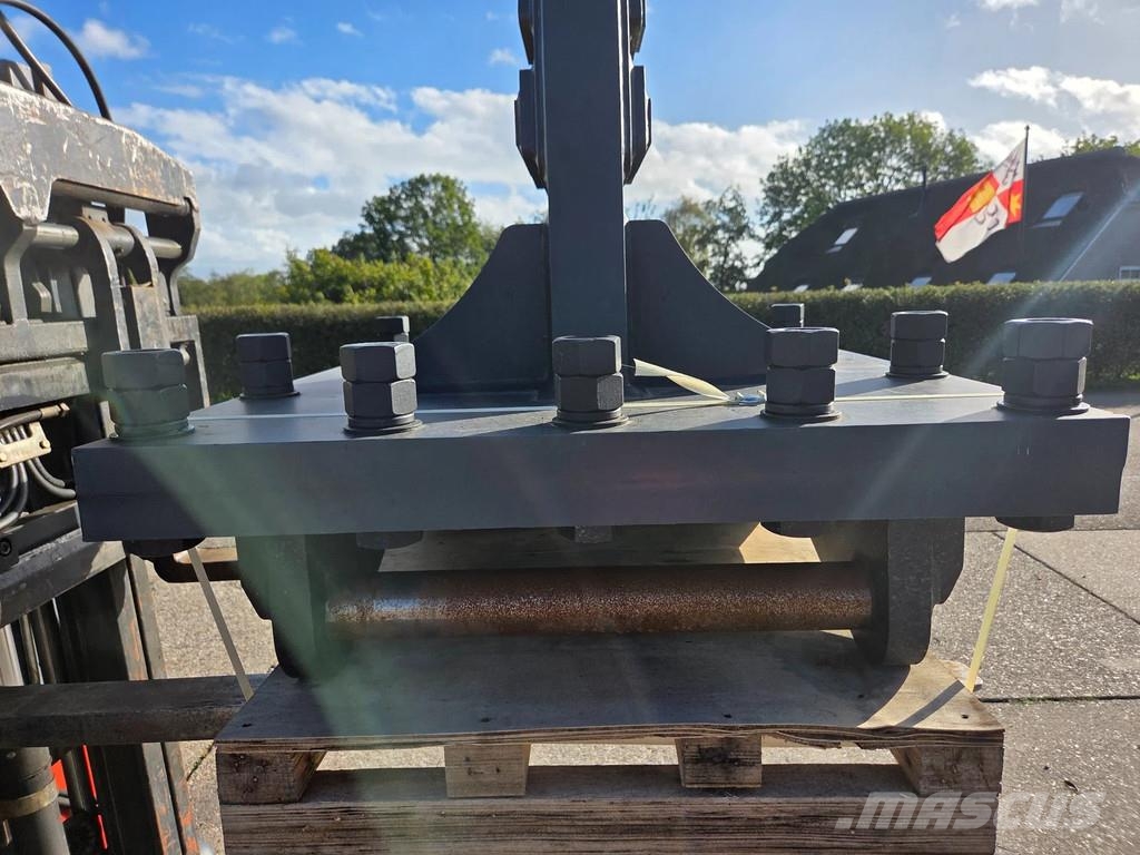 Hydraram HRR-70/55 rippertand NIEUW Egyéb alkatrészek