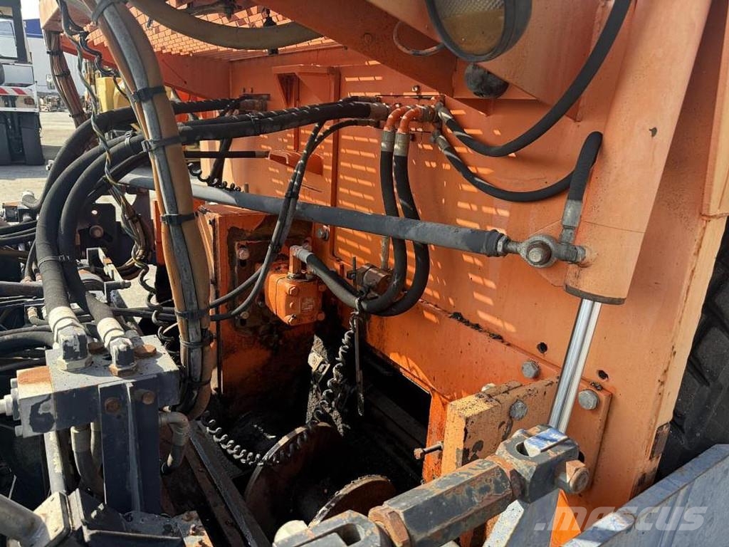 Marini P 256 Asfaltni finišeri