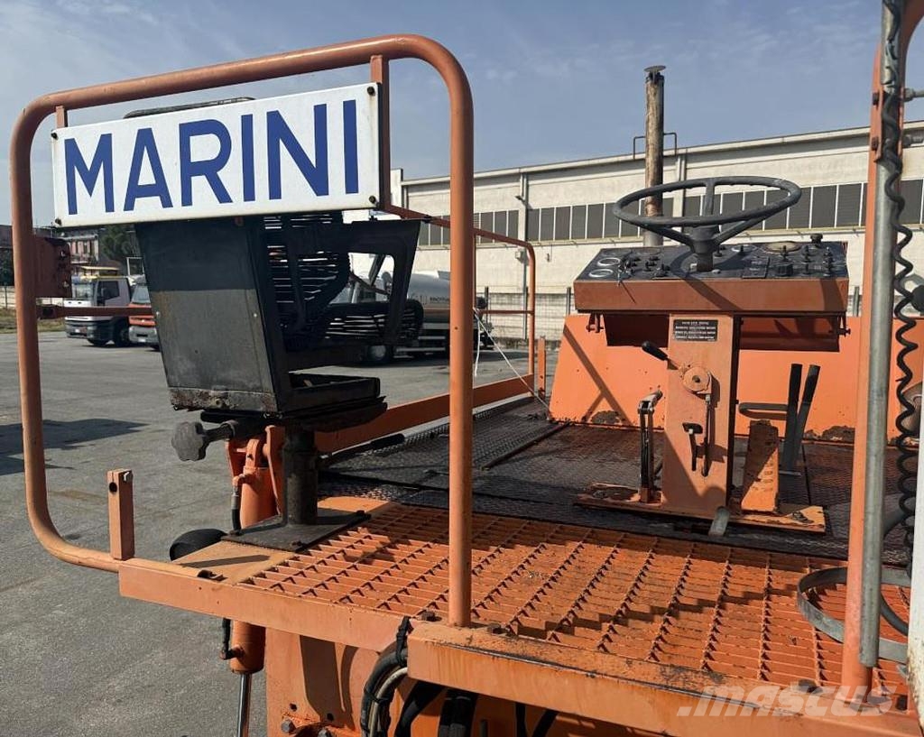 Marini P 256 Asfaltni finišeri