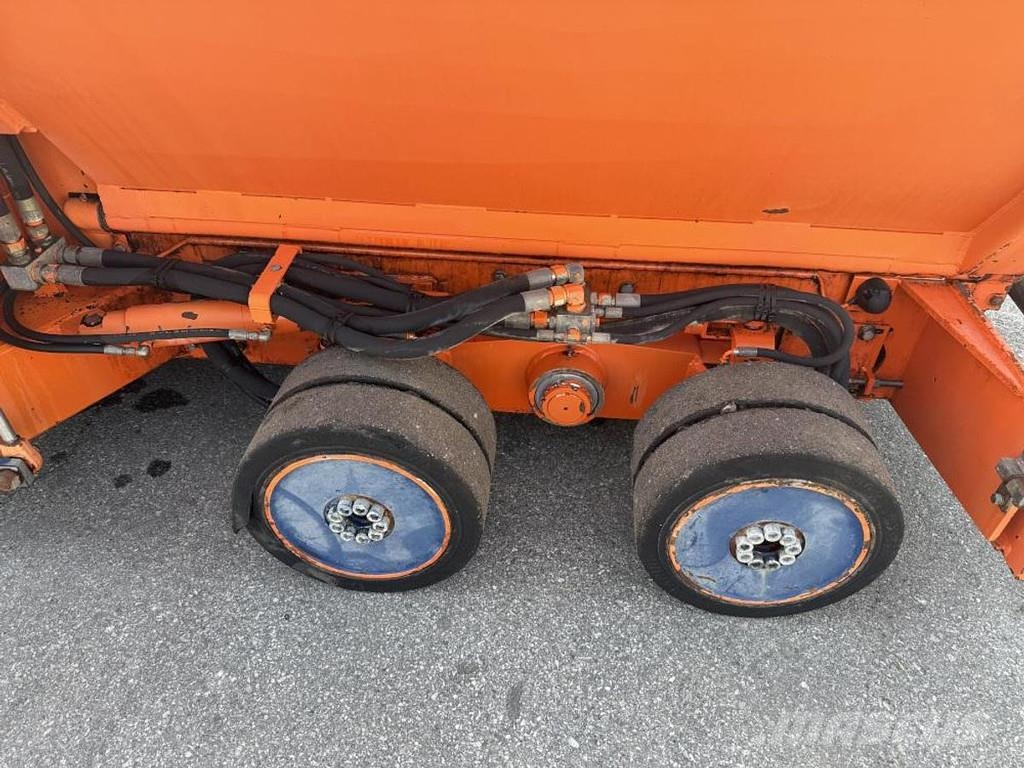 Marini P 256 Asfaltni finišeri
