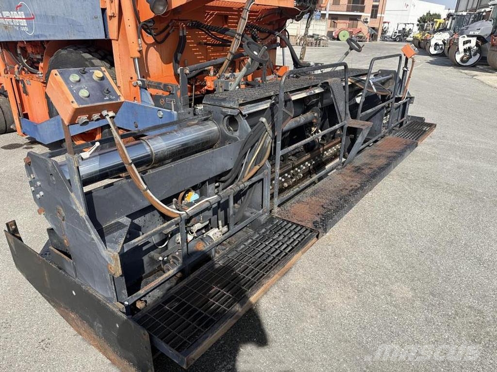 Marini P 256 Asfaltni finišeri