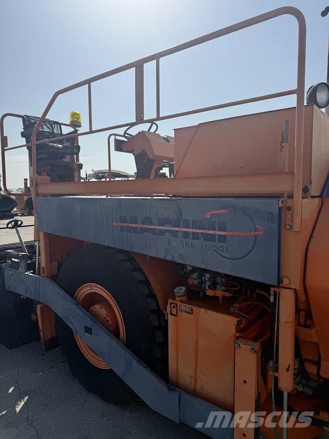 Marini P 256 Asfaltni finišeri