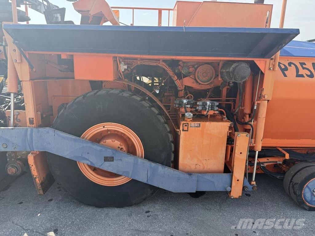 Marini P 256 Asfaltni finišeri