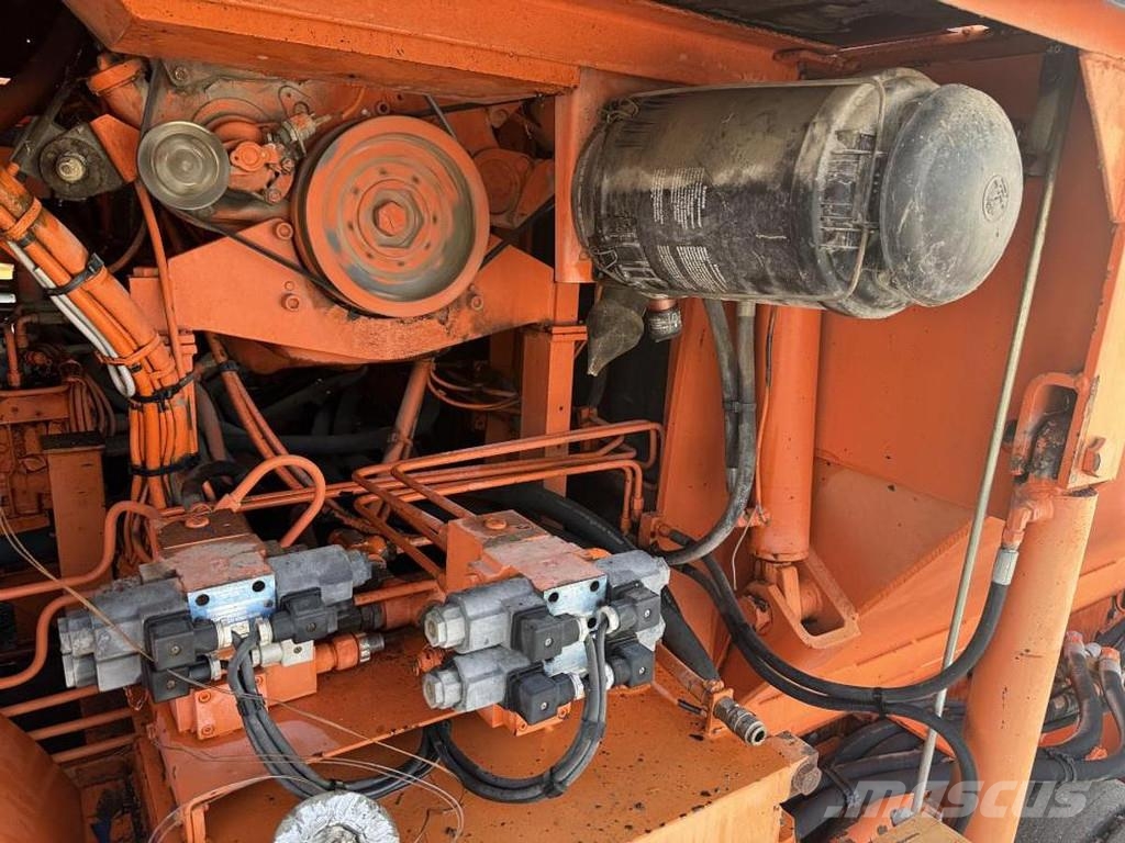 Marini P 256 Asfaltni finišeri