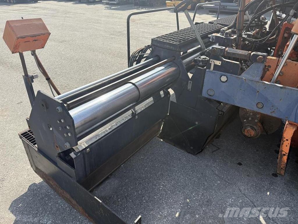Marini P 256 Asfaltni finišeri