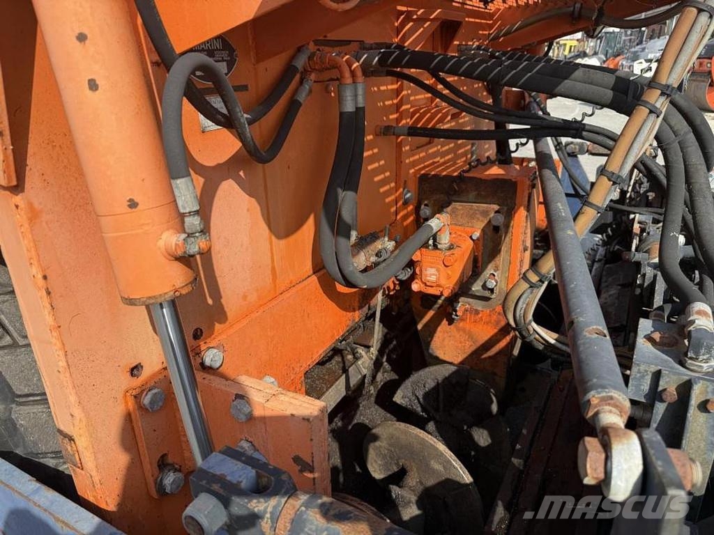 Marini P 256 Asfaltni finišeri
