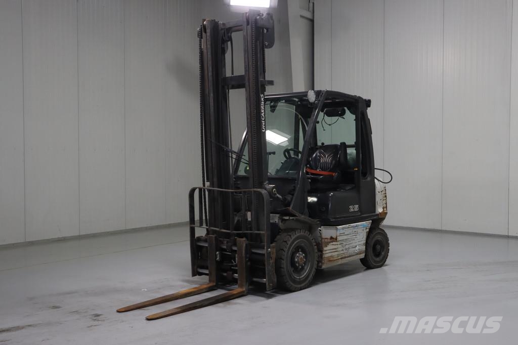 Nissan U1D2A25LQ شاحنات LPG