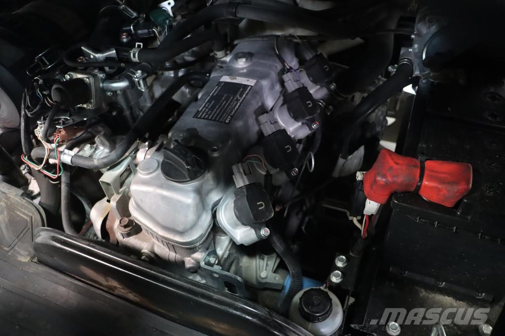 Nissan U1D2A25LQ شاحنات LPG