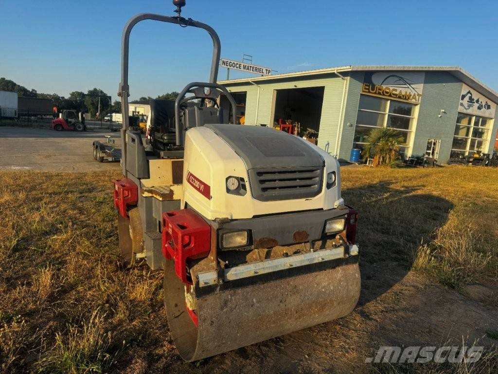 Dynapac CC 1200 VI Pisones compactadores