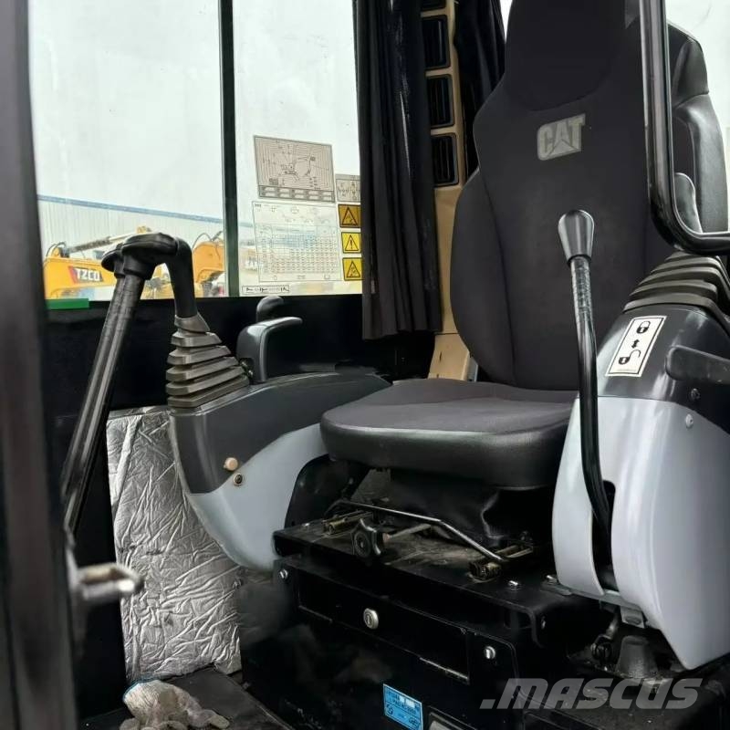 CAT 306 Mini bagri <7t