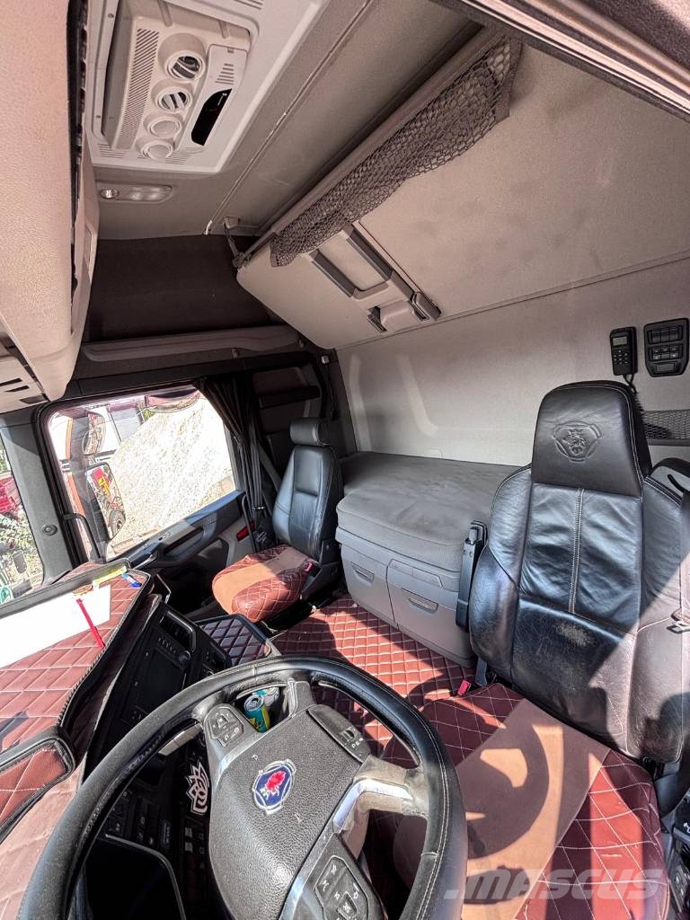 Scania R 500 Autószállító teherautó + pótkocsi Tegljači