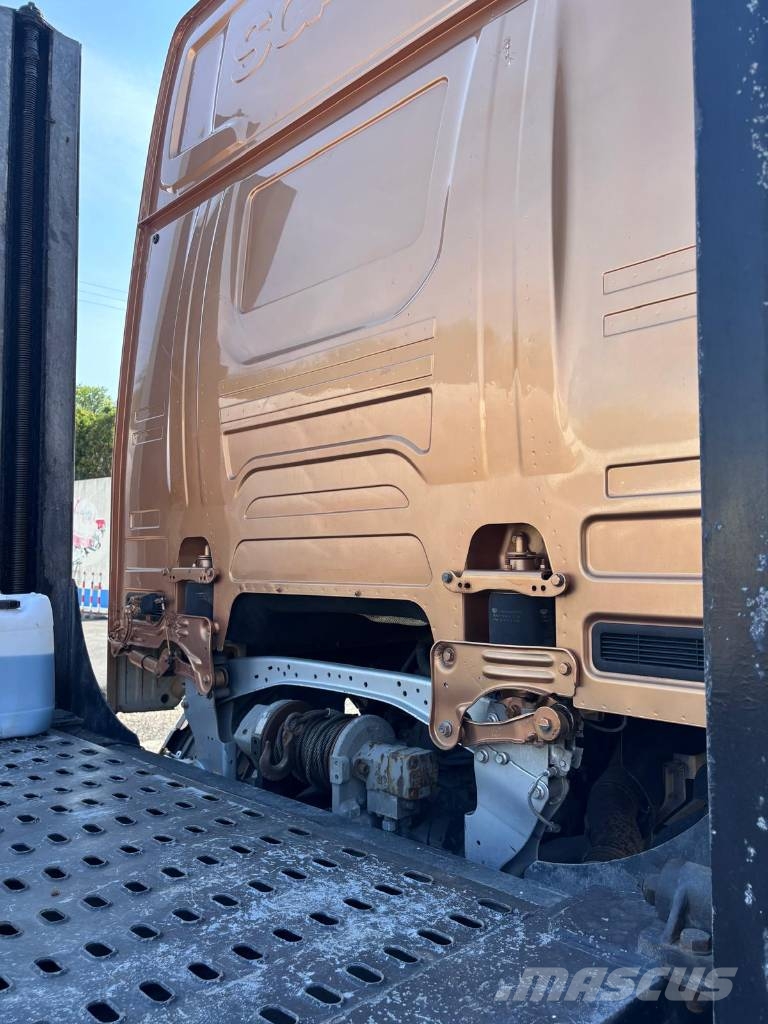 Scania R 500 Autószállító teherautó + pótkocsi Tegljači