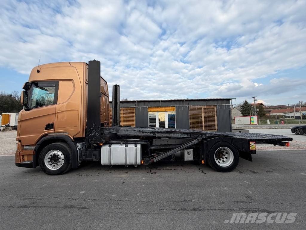 Scania R 500 Autószállító teherautó + pótkocsi Tegljači