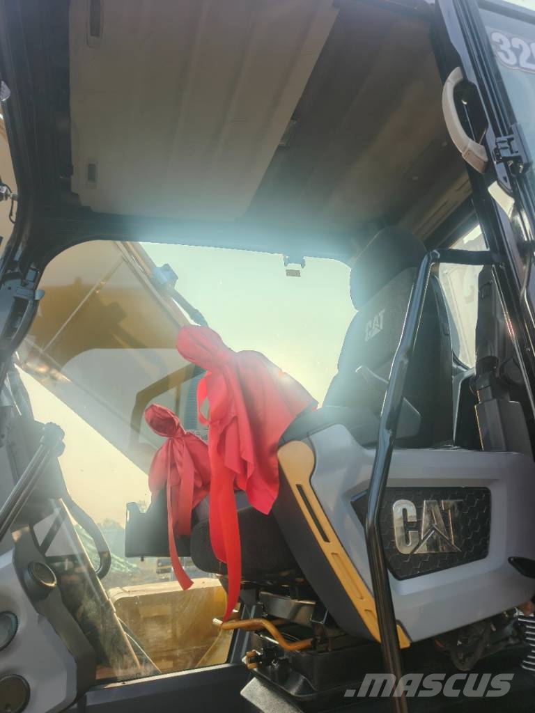 CAT 320 GC Bagri goseničarji